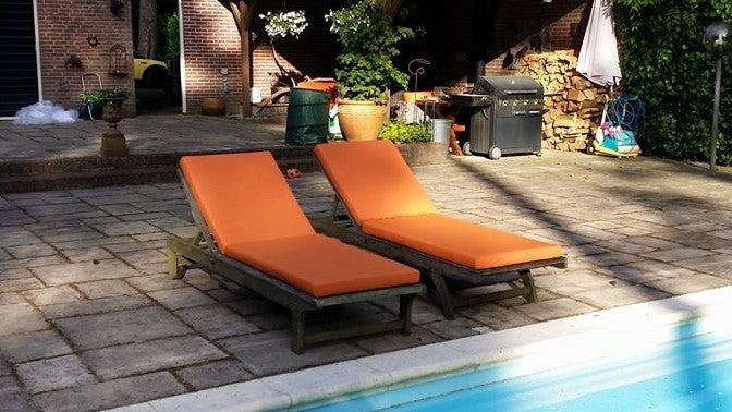 Oranje ligbed kussens